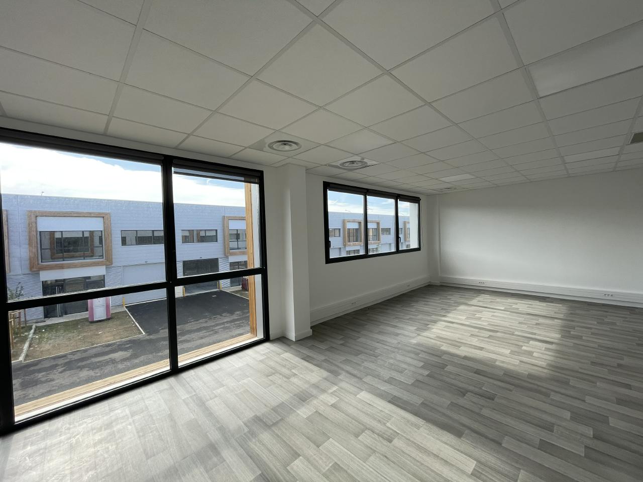 Local d'activité Toulouse 1184m² Location local d'activité Toulouse Haute-Garonne OLACT2426579 2
